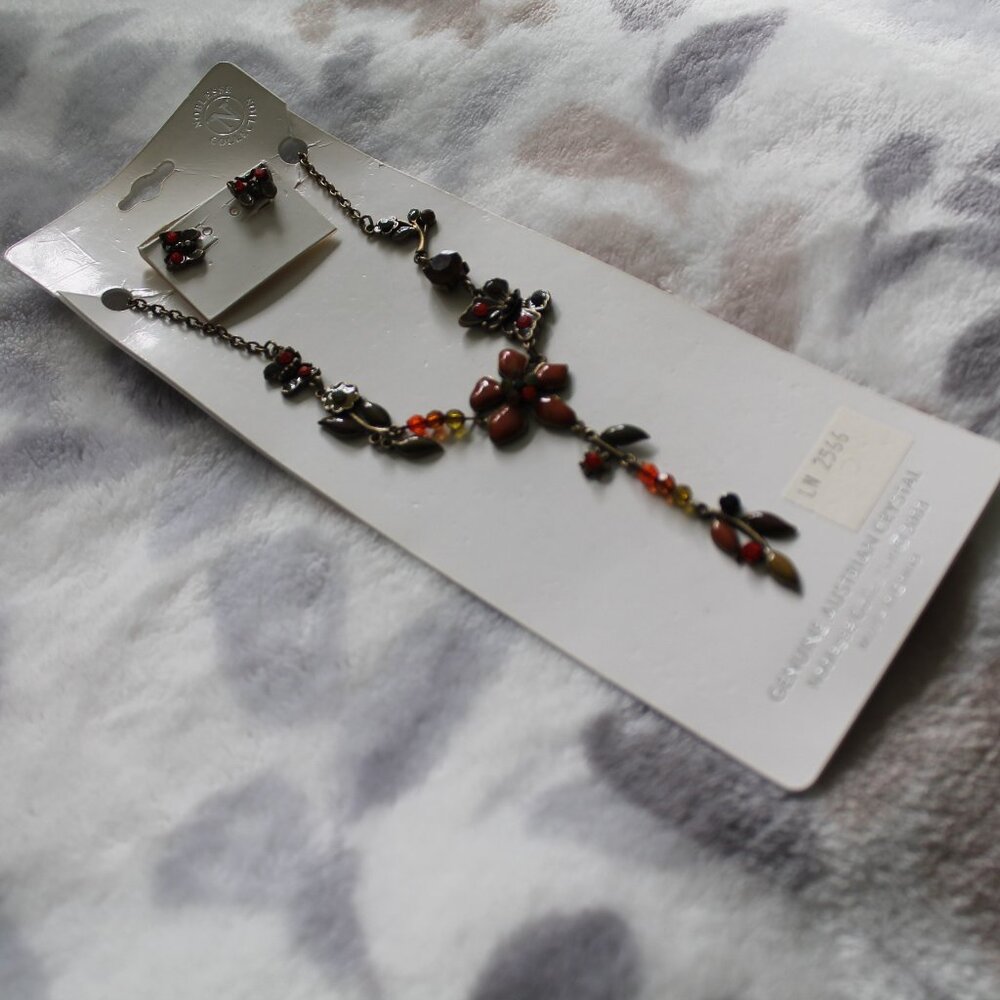 Noblesse Collection - Austrian Crystal Butterfly Vine Necklace & Earrings